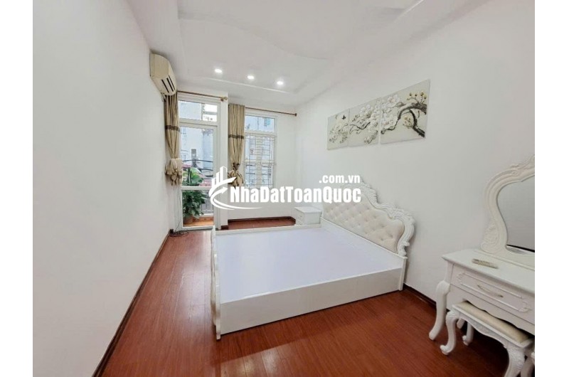 Bán Nhà Đại Từ, Hoàng Mai  2 thoáng sổ vuông 38m2x4T MT 3m giá chỉ 7,75 tỷ